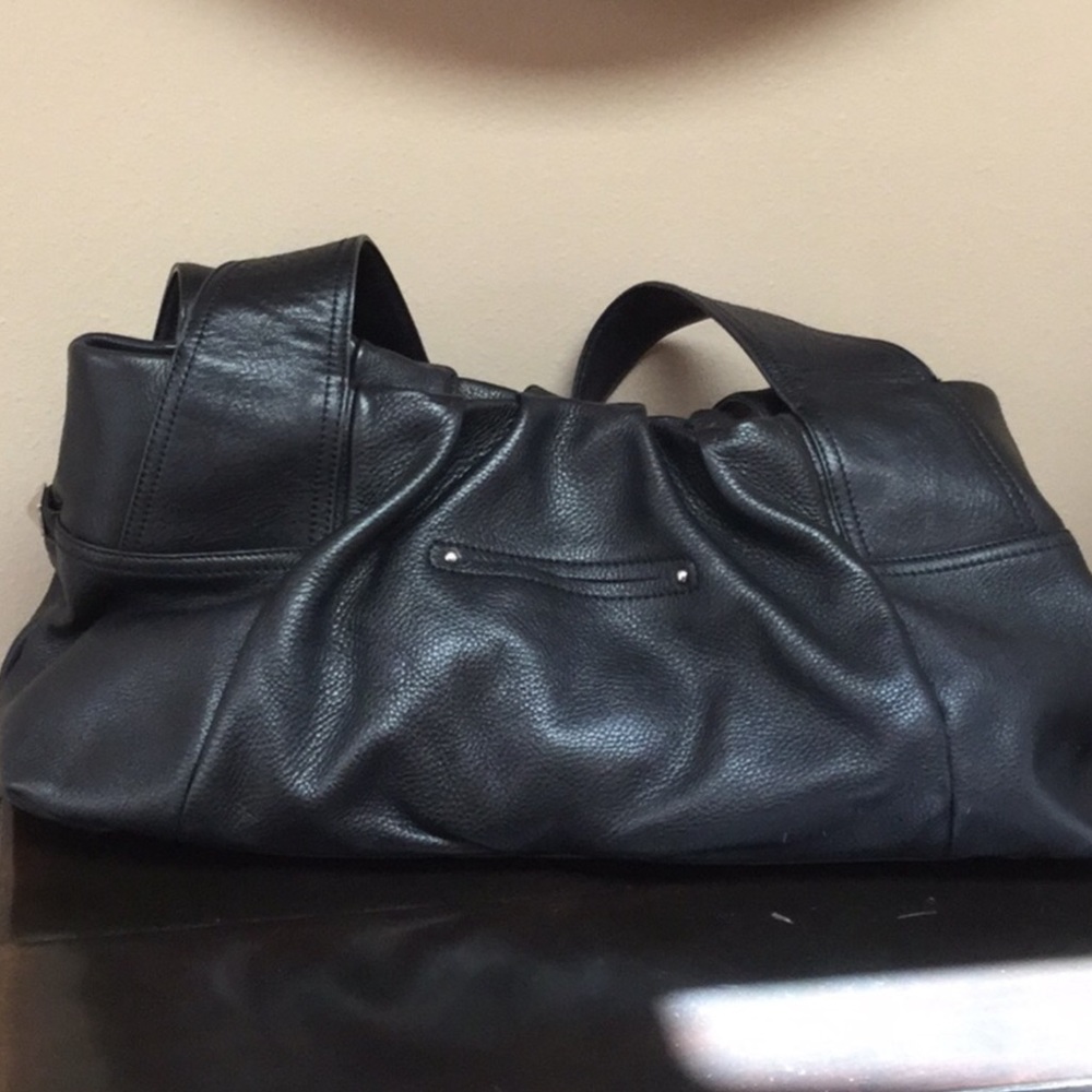 B.Makowsky genuine black leather handbag EUC - Picture 4 of 7